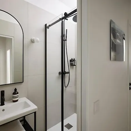 Stylish Loft - 2br And 2ba Lägenhet